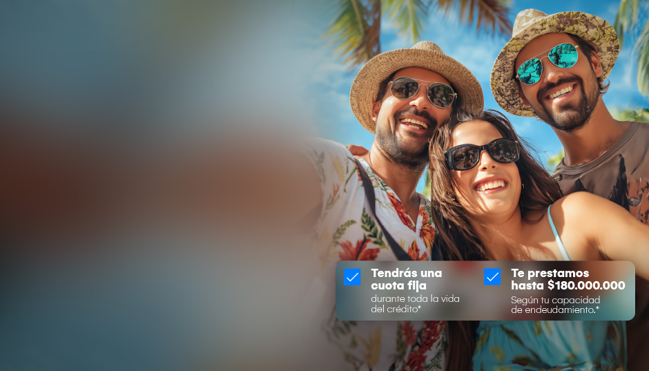 Familia disfrutando su préstamo personal en la playa