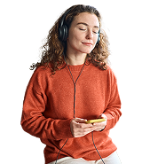 Mujer con audifonos