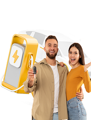 pareja feliz con carro